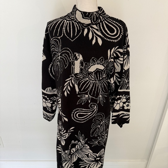 FARM Rio Paisley Bloom Black Knit Maxi Dress NWT Heavyweight Warm NWT - Picture 1 of 9
